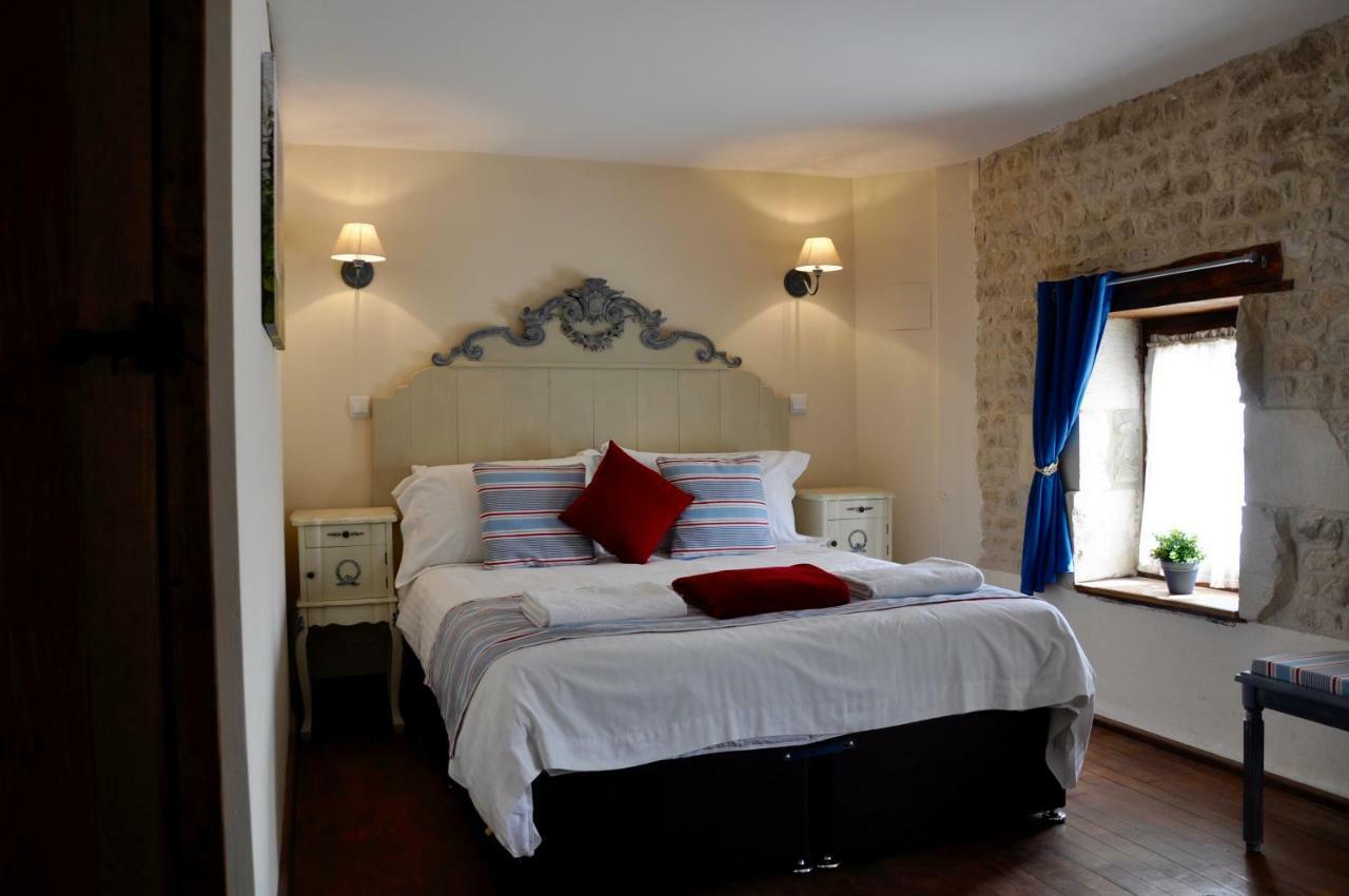 Chez Fins Bois Bed & Breakfast Nere Luaran gambar
